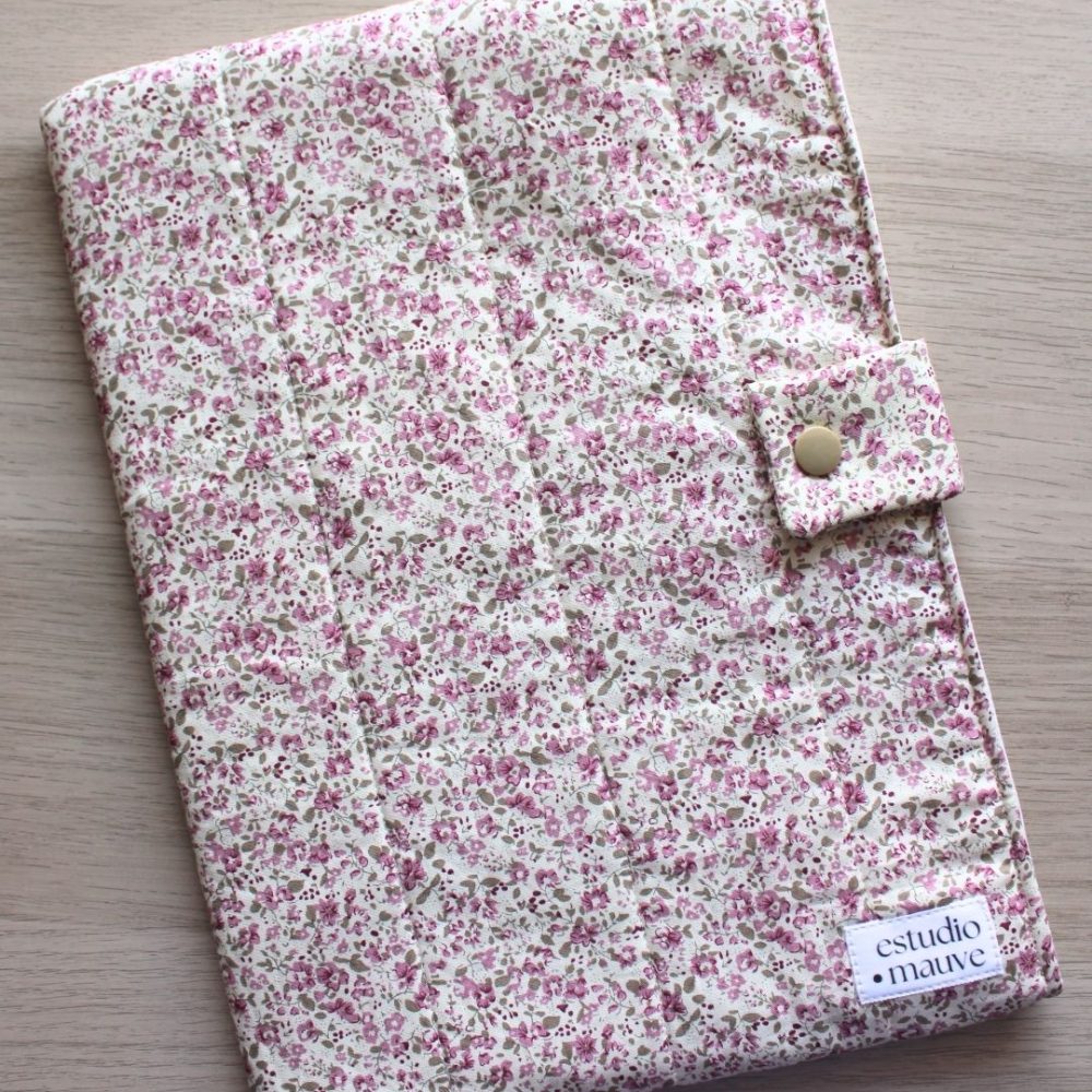 Funda libro-iPad floral con botón